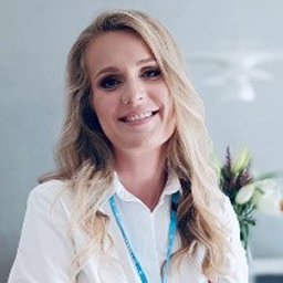 Agnieszka Brzeskot