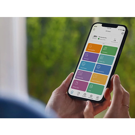 Jakie możliwości zarządzania flotą i bezpieczeństwa oferuje ten model?